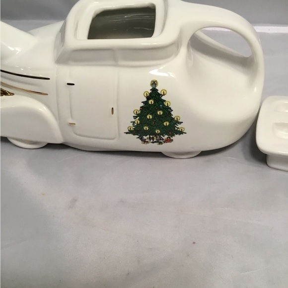 HOLIDAY AUTOMOBILE TEAPOT BY HALL - Picture 8 of 9